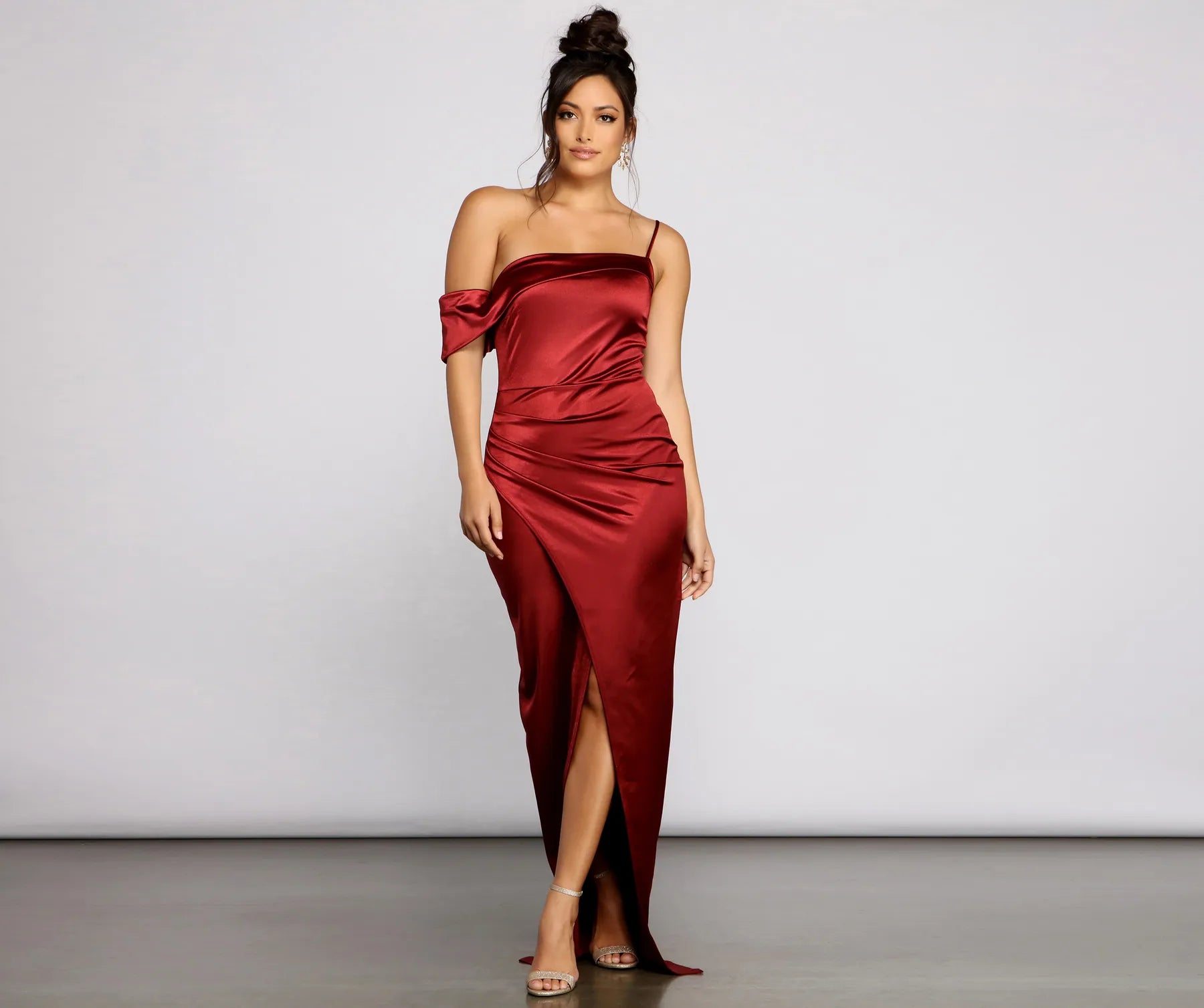 Retro Stripes Cynthia Off-The-Shoulder Satin Formal Dress