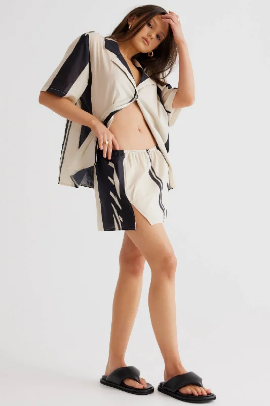 Street Letter Style SNDYS Alba Mini Skirt Black Print
