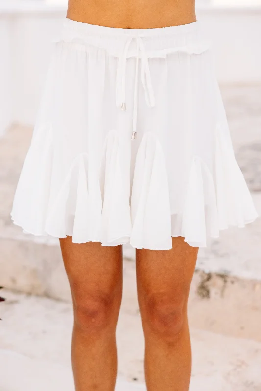 Must-have For Autumn And Winter Look Your Way White Ruffled Skort