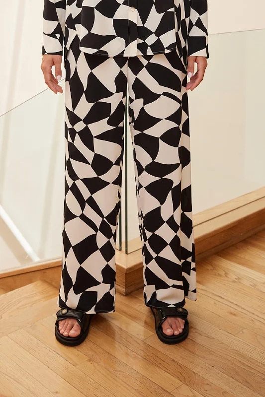 Daily Comfort Rue Satin Pant In Geometric Geo