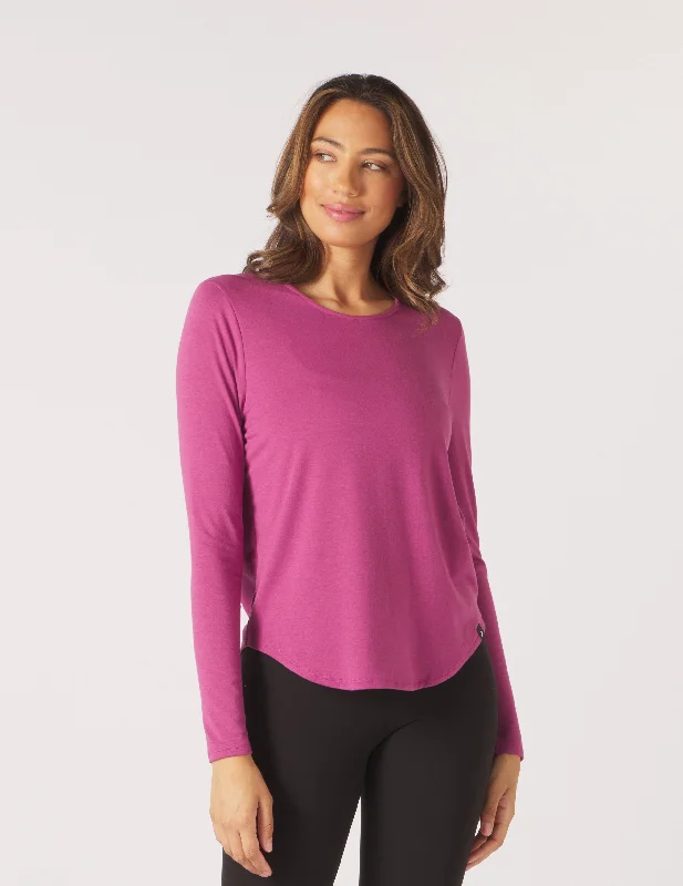 High-quality Fabrics Evolve Long Sleeve: Rouge